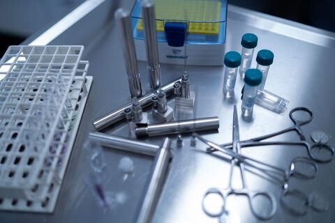 Ab sofort bieten wir Laborleistungen für Validierer und Praxen an